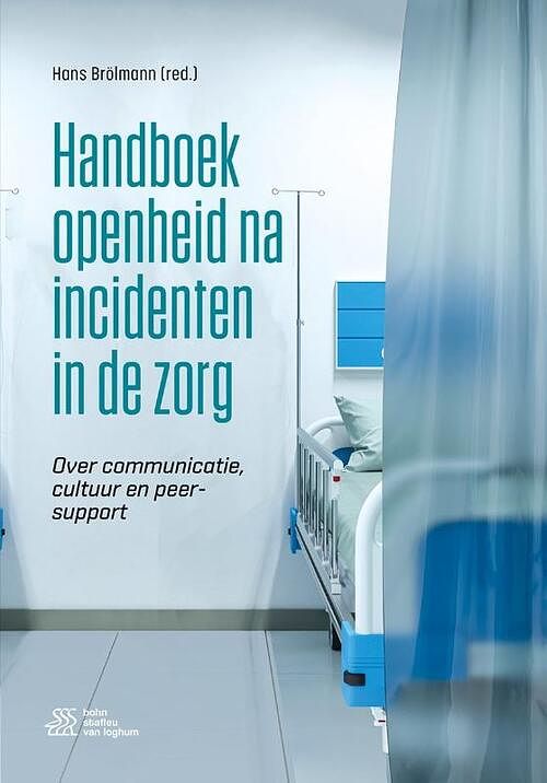 Foto van Handboek openheid na incidenten in de zorg - paperback (9789036826884)