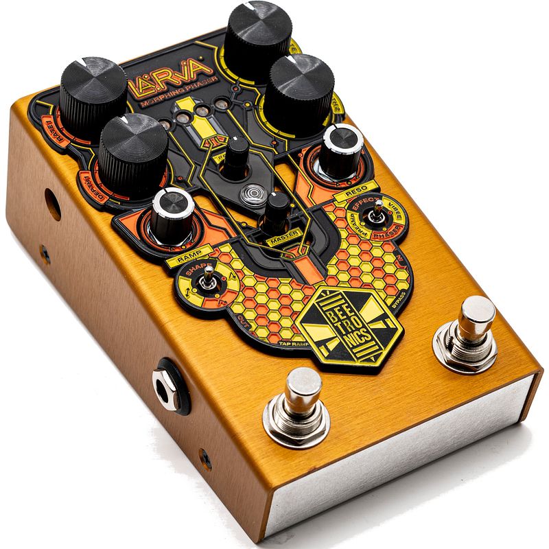 Foto van Beetronics larva 6-stage analog morphing phaser effectpedaal