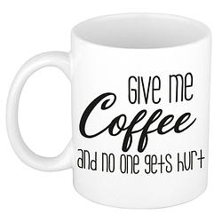 Foto van Give me coffee cadeau mok / beker wit 300 ml - feest mokken