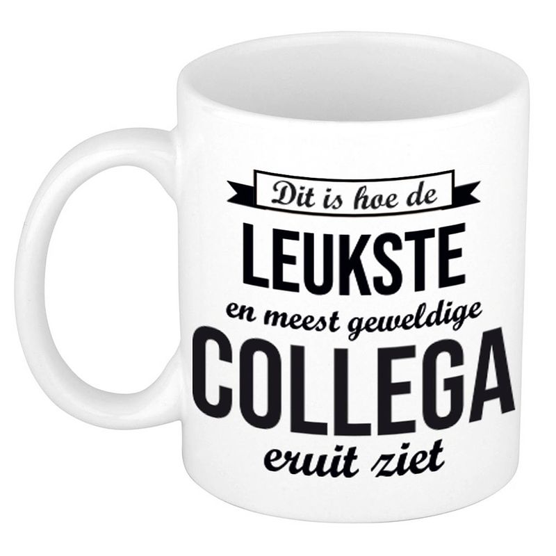 Foto van Leukste en meest geweldige collega cadeau koffiemok / theebeker wit 300 ml - feest mokken