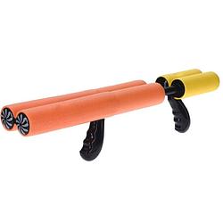Foto van 1x oranje waterpistool/waterpistolen van foam 40 cm met handvat en dubbele spuit - waterpistolen