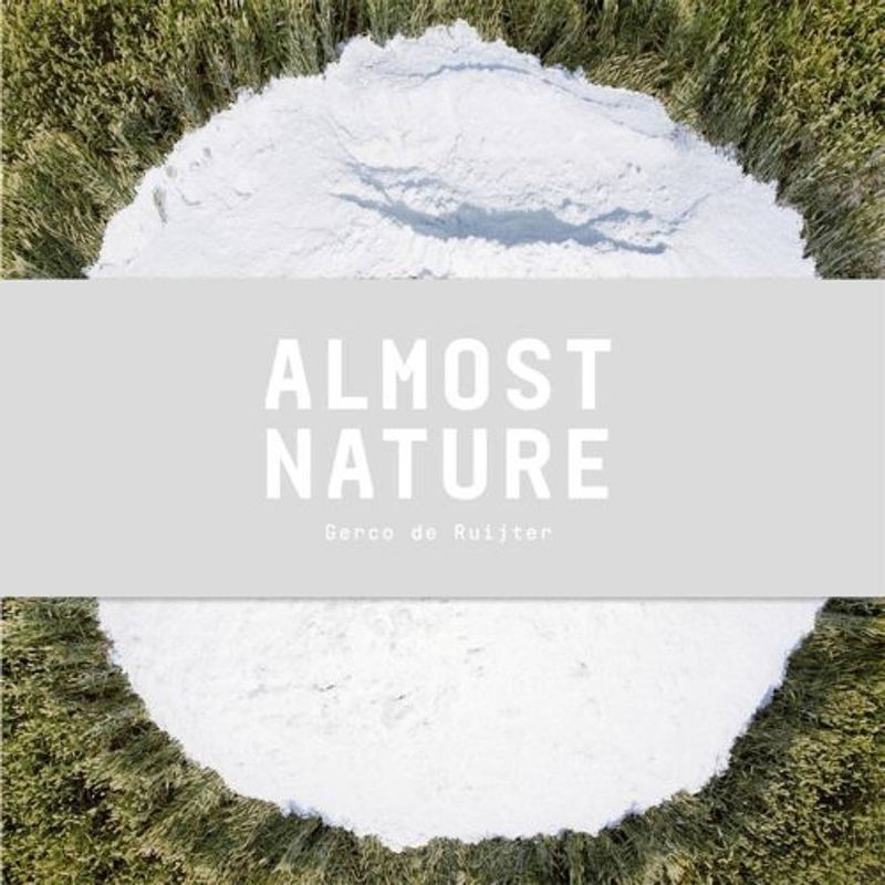 Foto van Almost nature