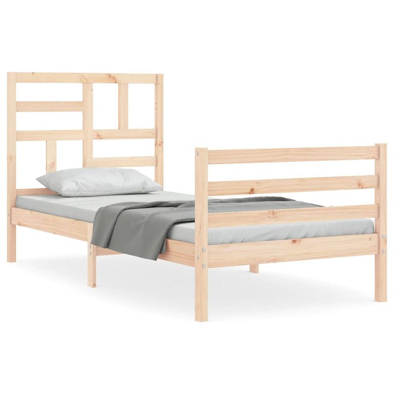 Foto van The living store massief grenenhouten bedframe - 205.5 x 105.5 x 104 cm - multiplex lattenbodem