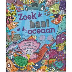 Foto van Zoek de haai in de oceaan