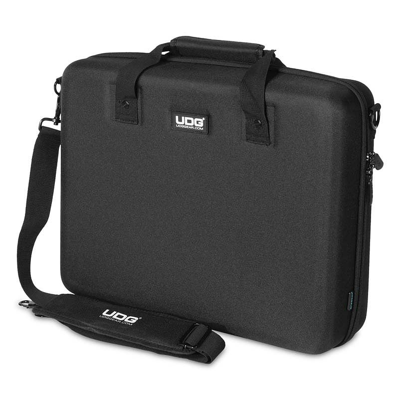 Foto van Udg creator akai force hardcase zwart