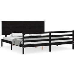 Foto van The living store bedframe - massief grenenhout - 205.5 x 205.5 x 82.5 cm - zwart