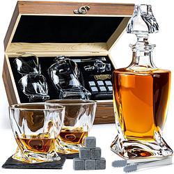 Foto van Whisiskey whiskey karaf - whiskey glazen - luxe whiskey karaf set - decanteer set - whisky set - incl. 2 twisted glazen