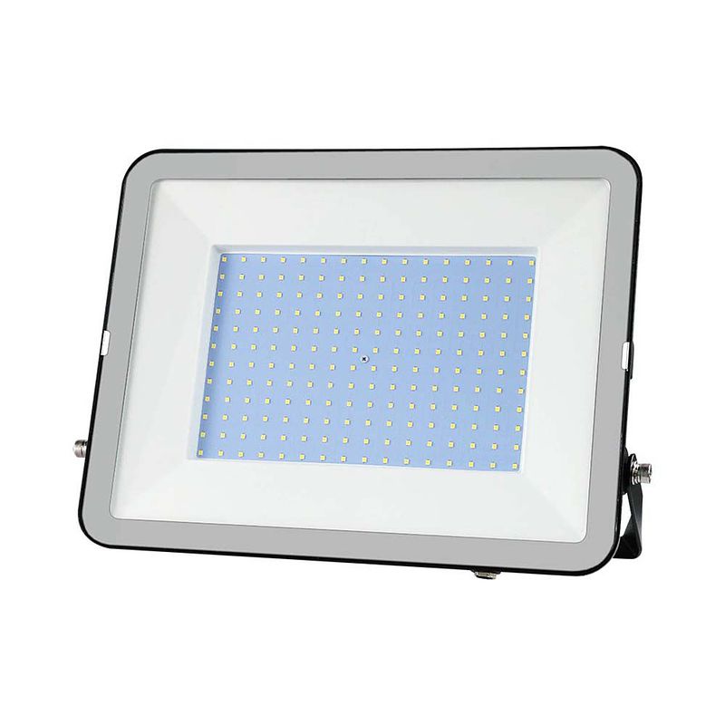 Foto van V-tac vt-44300-b led schijnwerpers - samsung - ip65 - zwarte behuizing - 300 watt - 26390 lumen - 6500k - 5 jaar