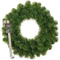 Foto van Kerstkrans 45 cm - groen - met messing zilveren hanger/ophanghaak - kerstversiering - kerstkransen