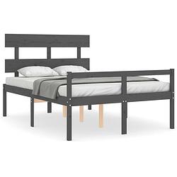 Foto van The living store bedframe - massief grenenhout - grijs - 195.5 x 145.5 x 81 cm - geschikt voor 140 x 190 cm matras -