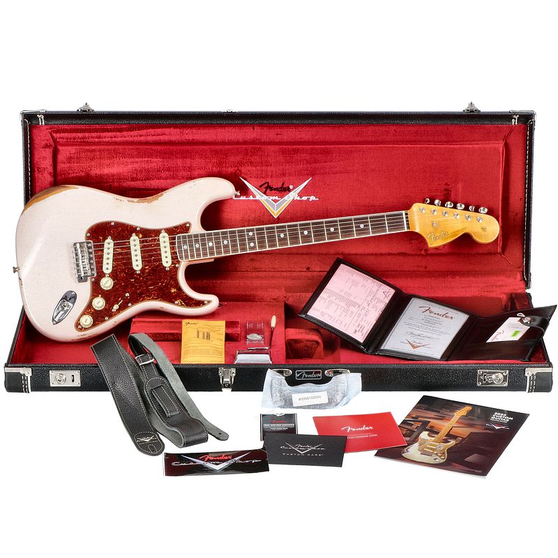 Foto van Fender custom shop time machine 1967 strat relic closet classic hardware faded aged shell pink - cz577374