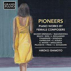 Foto van Pioneers: piano works by female composers - cd (0747313984428)