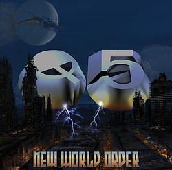 Foto van New world order - cd (8024391074329)