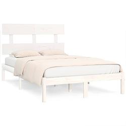 Foto van The living store massief grenenhouten bedframe - dubbel - wit - 195.5 x 140.5 x 31 cm