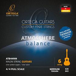 Foto van Ortega atmosphere balance series atb44nm normal tension snarenset voor klassieke gitaar