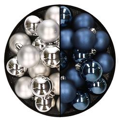 Foto van 32x stuks kunststof kerstballen mix van zilver en donkerblauw 4 cm - kerstbal