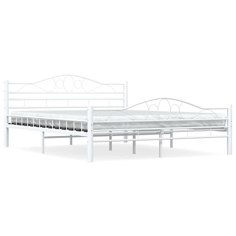 Foto van The living store metalen bedframe - elegante slaapkamer sfeer - massieve constructie - inclusief lattenbodem - wit -