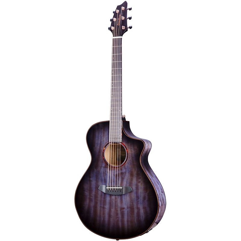 Foto van Breedlove eco collection pursuit exotic s concert myrtlewood blackberry ce limited edition e/a westerngitaar