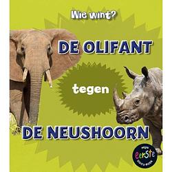 Foto van De olifant tegen de neushoorn - wie wint?