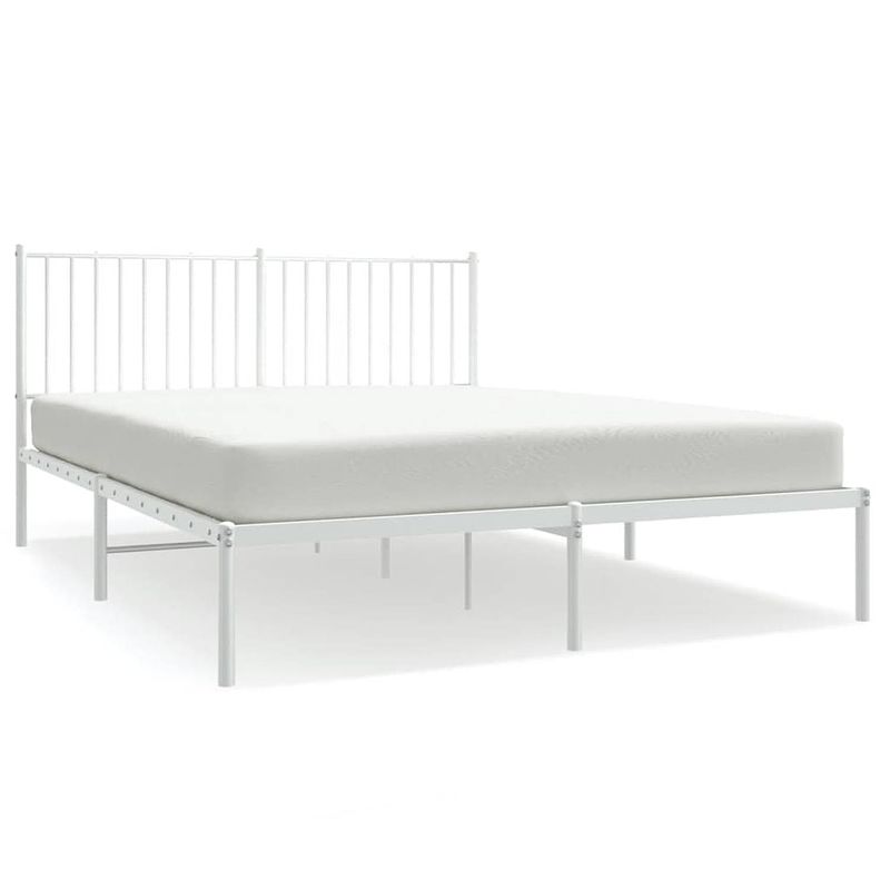 Foto van The living store bedframe met hoofdbord metaal wit 150x200 cm - bed