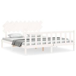 Foto van The living store massief grenen bedframe - 205.5 x 185.5 x 80.5 cm - wit - geschikt voor 180 x 200 cm matras -