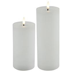 Foto van Led kaarsen/stompkaarsen - set 2x - h15 en h20 cm- wit - warm wit - led kaarsen