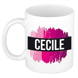 Foto van Naam cadeau mok / beker cecile met roze verfstrepen 300 ml - naam mokken