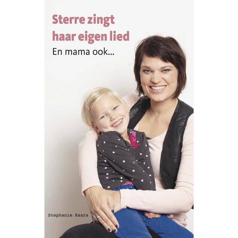 Foto van Sterre zingt haar eigen lied