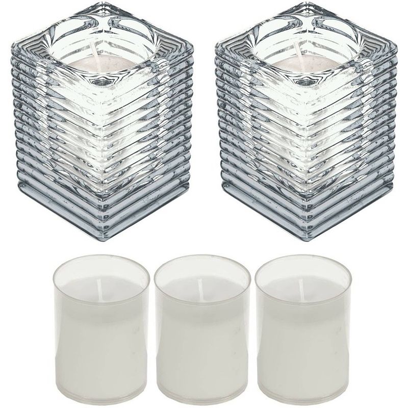Foto van 2x kaarsen wit in kaarsenhouders met 3 navullingen 7 x 10 cm 24 branduren sfeerkaarsen - stompkaarsen