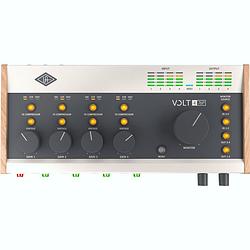 Foto van Universal audio volt 476p 4x4 usb-c audio interface