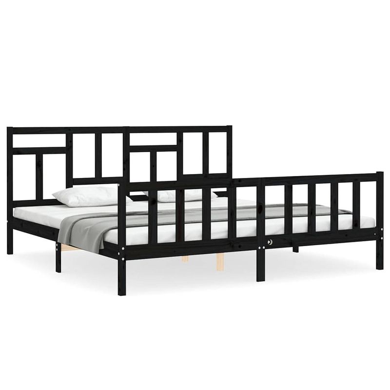 Foto van The living store massief grenenhouten bedframe - zwart - 205.5 x 185.5 x 100 cm - multiplex lattenbodem