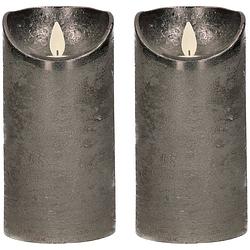 Foto van 2x antraciet led kaarsen / stompkaarsen 15 cm - luxe kaarsen op batterijen met bewegende vlam