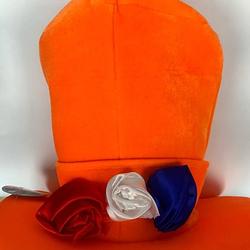 Foto van Oranje versiering oranje hoed met 3 rozen feestartikelen voor ek/wk voetbal