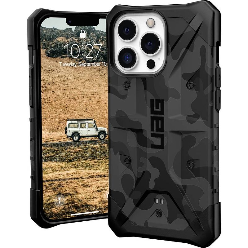 Foto van Urban armor gear pathfinder se case backcover apple iphone 13 pro midnight black, camouflage