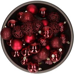 Foto van 37x stuks kunststof kerstballen donkerrood (oxblood) 6 cm glans/mat/glitter mix - kerstbal