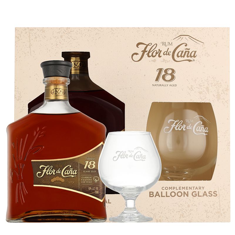 Foto van Flor de cana 18 years + glas 70cl rum