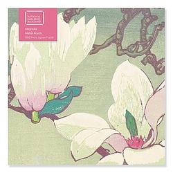 Foto van Adult jigsaw puzzle ngs: mabel royds: magnolia (500 pieces) - puzzel;puzzel (9781839644368)