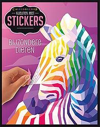 Foto van Kleuren met stickers - bijzondere dieren - paperback (9789463547437)