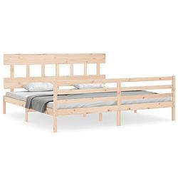 Foto van The living store massief grenenhouten bedframe - 205.5 x 185.5 x 81 cm - multiplex lattenbodem