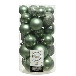 Foto van 30x kunststof kerstballen glanzend/mat/glitter salie groen kerstboom versiering/decoratie - kerstbal