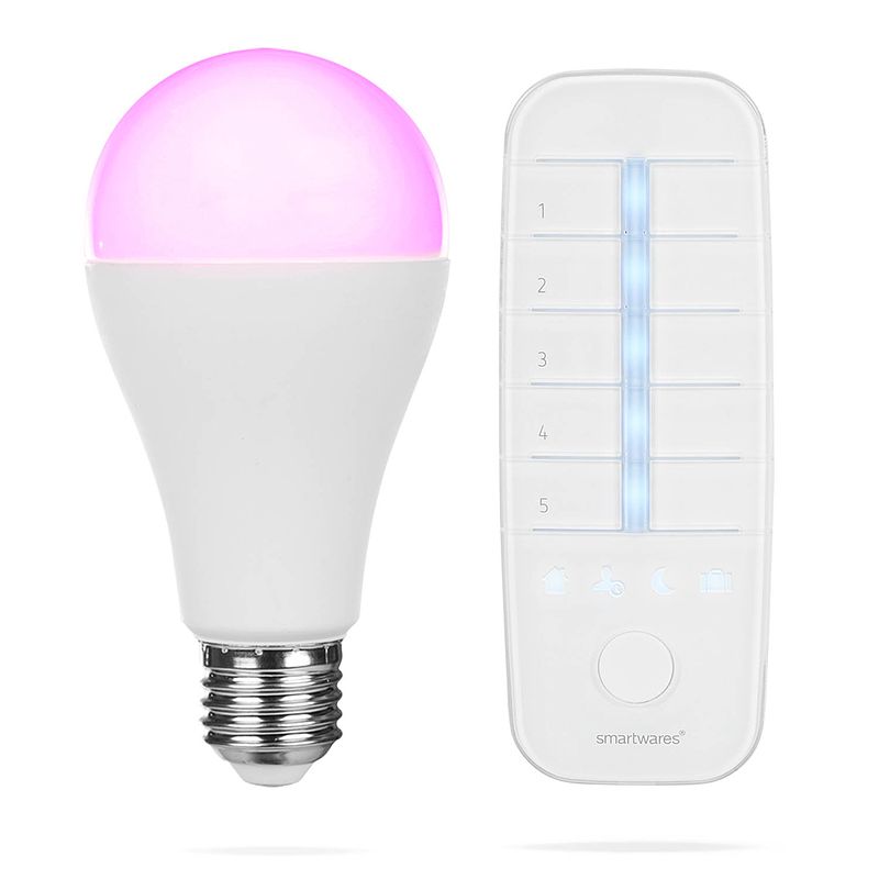 Foto van Smartwares slimme e27 kleurlamp met afstandsbediening - pro series