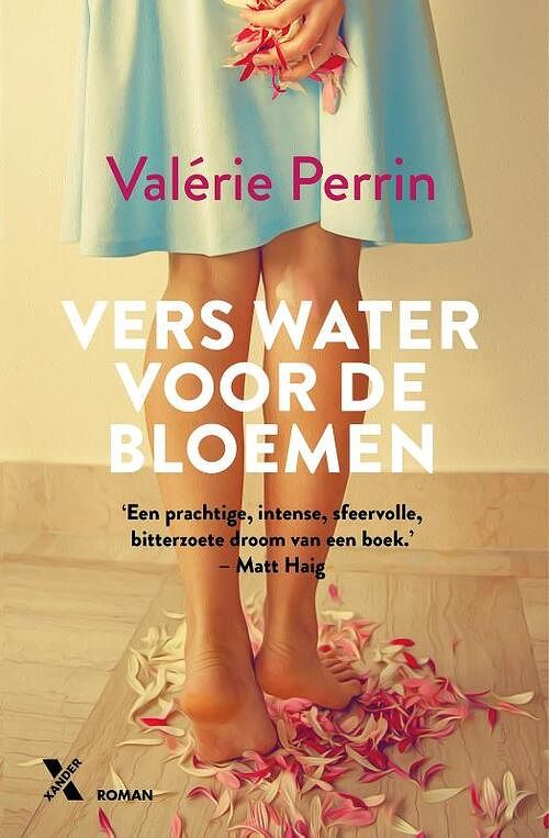 Foto van Vers water voor de bloemen - valérie perrin - paperback (9789401619110)