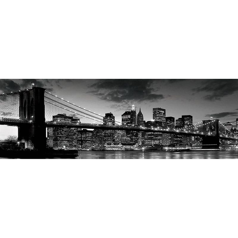 Foto van Pyramid brooklyn bridge at dusk poster 91,5x30,5cm