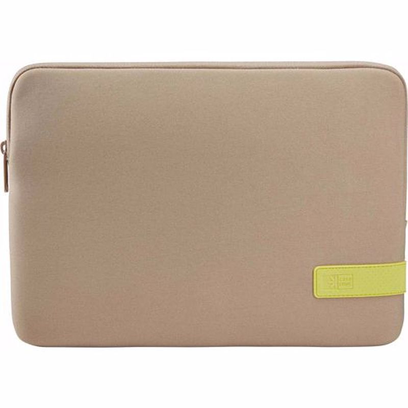 Foto van Case logic laptop sleeve reflect 13.3 inch (taupe)