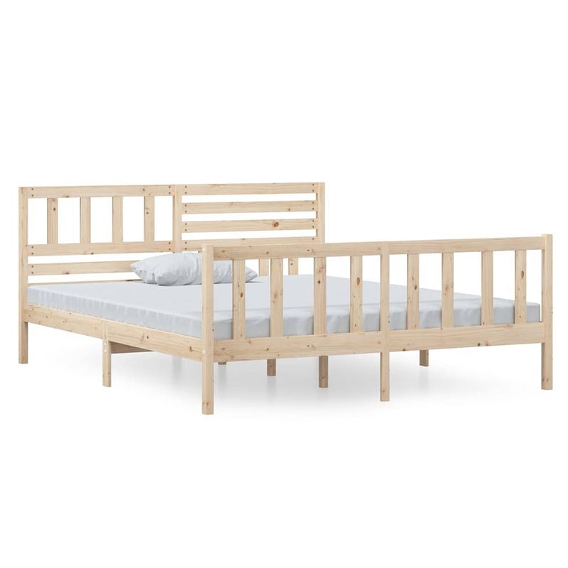 Foto van The living store bedframe grenenhout - 140 x 190 cm - hoogwaardig materiaal