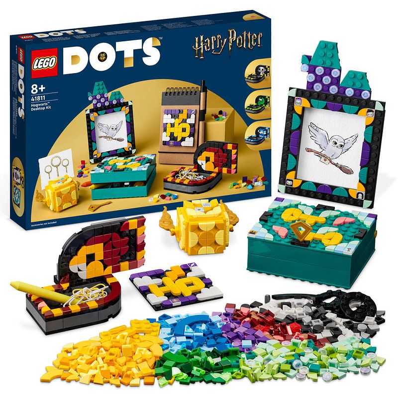 Foto van Lego dots harry potter zweinstein bureaukit 41811