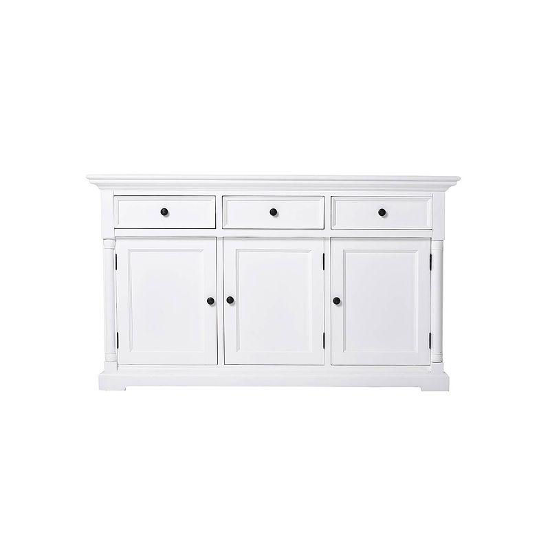 Foto van Provence dressoir met 3 deuren en 3 laden, wit.