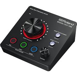 Foto van Roland bridge cast one gaming audio mixer