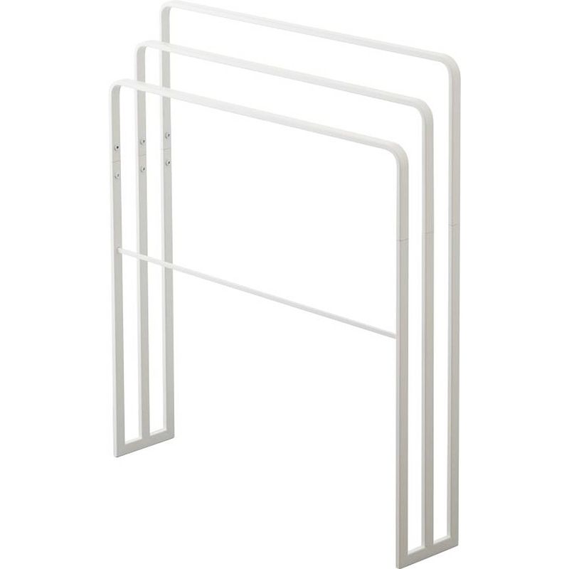 Foto van Yamazaki bath towel hanger with 3 bars - tower - white