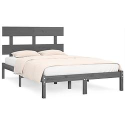 Foto van The living store bedframe - massief grenenhout - 205.5 x 205.5 x 31 cm - grijs